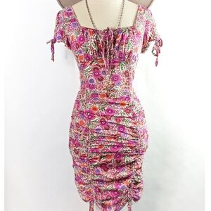 NWOT Skylar + Madison Floral Dress Size S